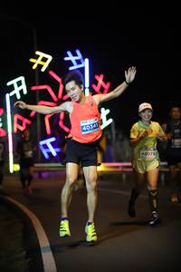 BIB: 40341, 48075
                            <button type="button" onclick="openModal(14928169)" class="btn btn-primary btn-sm float-right btn-popup" data-toggle="modal" data-target=".modal-high-quality">
                        <i class="fas fa-shopping-cart"></i> Add to Cart
                    </button>
                                            <button type="button" onclick="isThisMe(14928169, true)" class="btn btn-success btn-sm float-right btn-popup btn-isme hidden" data-toggle="tooltip" data-placement="bottom" title="นี่คือรูปของคุณใช่ไหม คลิกที่นี่เพื่อเอาเข้าอัลบั้ม">
                        <i class="fas fa-plus"></i> Add to album
                    </button>
                    <button type="button" onclick="isThisMe(14928169, false)" class="btn btn-warning btn-sm float-right btn-popup btn-isnotme hidden">
                        <i class="fas fa-ban"></i> Remove from album
                    </button>