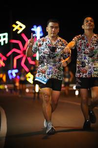 BIB: 419, 1609
                            <button type="button" onclick="openModal(15186121)" class="btn btn-primary btn-sm float-right btn-popup" data-toggle="modal" data-target=".modal-high-quality">
                        <i class="fas fa-shopping-cart"></i> Add to Cart
                    </button>
                                            <button type="button" onclick="isThisMe(15186121, true)" class="btn btn-success btn-sm float-right btn-popup btn-isme hidden" data-toggle="tooltip" data-placement="bottom" title="นี่คือรูปของคุณใช่ไหม คลิกที่นี่เพื่อเอาเข้าอัลบั้ม">
                        <i class="fas fa-plus"></i> Add to album
                    </button>
                    <button type="button" onclick="isThisMe(15186121, false)" class="btn btn-warning btn-sm float-right btn-popup btn-isnotme hidden">
                        <i class="fas fa-ban"></i> Remove from album
                    </button>