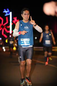 BIB: 202, 40515
                            <button type="button" onclick="openModal(15021065)" class="btn btn-primary btn-sm float-right btn-popup" data-toggle="modal" data-target=".modal-high-quality">
                        <i class="fas fa-shopping-cart"></i> Add to Cart
                    </button>
                                            <button type="button" onclick="isThisMe(15021065, true)" class="btn btn-success btn-sm float-right btn-popup btn-isme hidden" data-toggle="tooltip" data-placement="bottom" title="นี่คือรูปของคุณใช่ไหม คลิกที่นี่เพื่อเอาเข้าอัลบั้ม">
                        <i class="fas fa-plus"></i> Add to album
                    </button>
                    <button type="button" onclick="isThisMe(15021065, false)" class="btn btn-warning btn-sm float-right btn-popup btn-isnotme hidden">
                        <i class="fas fa-ban"></i> Remove from album
                    </button>