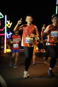 BIB: 4740, 47404, 6467
                            <button type="button" onclick="openModal(15081090)" class="btn btn-primary btn-sm float-right btn-popup" data-toggle="modal" data-target=".modal-high-quality">
                        <i class="fas fa-shopping-cart"></i> Add to Cart
                    </button>
                                            <button type="button" onclick="isThisMe(15081090, true)" class="btn btn-success btn-sm float-right btn-popup btn-isme hidden" data-toggle="tooltip" data-placement="bottom" title="นี่คือรูปของคุณใช่ไหม คลิกที่นี่เพื่อเอาเข้าอัลบั้ม">
                        <i class="fas fa-plus"></i> Add to album
                    </button>
                    <button type="button" onclick="isThisMe(15081090, false)" class="btn btn-warning btn-sm float-right btn-popup btn-isnotme hidden">
                        <i class="fas fa-ban"></i> Remove from album
                    </button>