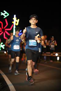 BIB: 42542, 4008
                            <button type="button" onclick="openModal(15053732)" class="btn btn-primary btn-sm float-right btn-popup" data-toggle="modal" data-target=".modal-high-quality">
                        <i class="fas fa-shopping-cart"></i> Add to Cart
                    </button>
                                            <button type="button" onclick="isThisMe(15053732, true)" class="btn btn-success btn-sm float-right btn-popup btn-isme hidden" data-toggle="tooltip" data-placement="bottom" title="นี่คือรูปของคุณใช่ไหม คลิกที่นี่เพื่อเอาเข้าอัลบั้ม">
                        <i class="fas fa-plus"></i> Add to album
                    </button>
                    <button type="button" onclick="isThisMe(15053732, false)" class="btn btn-warning btn-sm float-right btn-popup btn-isnotme hidden">
                        <i class="fas fa-ban"></i> Remove from album
                    </button>