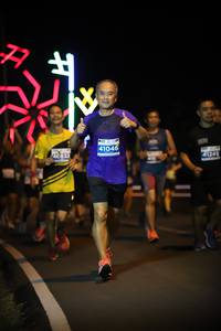 BIB: 40632, 41046, 41249
                            <button type="button" onclick="openModal(15069768)" class="btn btn-primary btn-sm float-right btn-popup" data-toggle="modal" data-target=".modal-high-quality">
                        <i class="fas fa-shopping-cart"></i> Add to Cart
                    </button>
                                            <button type="button" onclick="isThisMe(15069768, true)" class="btn btn-success btn-sm float-right btn-popup btn-isme hidden" data-toggle="tooltip" data-placement="bottom" title="นี่คือรูปของคุณใช่ไหม คลิกที่นี่เพื่อเอาเข้าอัลบั้ม">
                        <i class="fas fa-plus"></i> Add to album
                    </button>
                    <button type="button" onclick="isThisMe(15069768, false)" class="btn btn-warning btn-sm float-right btn-popup btn-isnotme hidden">
                        <i class="fas fa-ban"></i> Remove from album
                    </button>