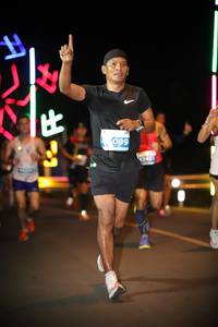 BIB: 099, 2451
                            <button type="button" onclick="openModal(14923047)" class="btn btn-primary btn-sm float-right btn-popup" data-toggle="modal" data-target=".modal-high-quality">
                        <i class="fas fa-shopping-cart"></i> Add to Cart
                    </button>
                                            <button type="button" onclick="isThisMe(14923047, true)" class="btn btn-success btn-sm float-right btn-popup btn-isme hidden" data-toggle="tooltip" data-placement="bottom" title="นี่คือรูปของคุณใช่ไหม คลิกที่นี่เพื่อเอาเข้าอัลบั้ม">
                        <i class="fas fa-plus"></i> Add to album
                    </button>
                    <button type="button" onclick="isThisMe(14923047, false)" class="btn btn-warning btn-sm float-right btn-popup btn-isnotme hidden">
                        <i class="fas fa-ban"></i> Remove from album
                    </button>