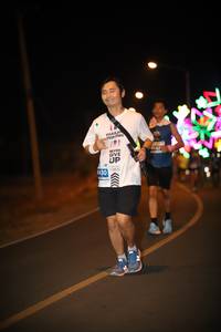 BIB: 430
                            <button type="button" onclick="openModal(15237641)" class="btn btn-primary btn-sm float-right btn-popup" data-toggle="modal" data-target=".modal-high-quality">
                        <i class="fas fa-shopping-cart"></i> Add to Cart
                    </button>
                                            <button type="button" onclick="isThisMe(15237641, true)" class="btn btn-success btn-sm float-right btn-popup btn-isme hidden" data-toggle="tooltip" data-placement="bottom" title="นี่คือรูปของคุณใช่ไหม คลิกที่นี่เพื่อเอาเข้าอัลบั้ม">
                        <i class="fas fa-plus"></i> Add to album
                    </button>
                    <button type="button" onclick="isThisMe(15237641, false)" class="btn btn-warning btn-sm float-right btn-popup btn-isnotme hidden">
                        <i class="fas fa-ban"></i> Remove from album
                    </button>