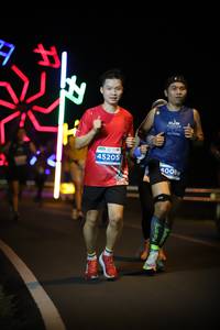 BIB: 45205, 40089
                            <button type="button" onclick="openModal(15056283)" class="btn btn-primary btn-sm float-right btn-popup" data-toggle="modal" data-target=".modal-high-quality">
                        <i class="fas fa-shopping-cart"></i> Add to Cart
                    </button>
                                            <button type="button" onclick="isThisMe(15056283, true)" class="btn btn-success btn-sm float-right btn-popup btn-isme hidden" data-toggle="tooltip" data-placement="bottom" title="นี่คือรูปของคุณใช่ไหม คลิกที่นี่เพื่อเอาเข้าอัลบั้ม">
                        <i class="fas fa-plus"></i> Add to album
                    </button>
                    <button type="button" onclick="isThisMe(15056283, false)" class="btn btn-warning btn-sm float-right btn-popup btn-isnotme hidden">
                        <i class="fas fa-ban"></i> Remove from album
                    </button>