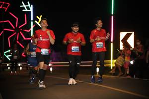 BIB: 46087, 40765, 8152, 4182
                            <button type="button" onclick="openModal(15228257)" class="btn btn-primary btn-sm float-right btn-popup" data-toggle="modal" data-target=".modal-high-quality">
                        <i class="fas fa-shopping-cart"></i> Add to Cart
                    </button>
                                            <button type="button" onclick="isThisMe(15228257, true)" class="btn btn-success btn-sm float-right btn-popup btn-isme hidden" data-toggle="tooltip" data-placement="bottom" title="นี่คือรูปของคุณใช่ไหม คลิกที่นี่เพื่อเอาเข้าอัลบั้ม">
                        <i class="fas fa-plus"></i> Add to album
                    </button>
                    <button type="button" onclick="isThisMe(15228257, false)" class="btn btn-warning btn-sm float-right btn-popup btn-isnotme hidden">
                        <i class="fas fa-ban"></i> Remove from album
                    </button>