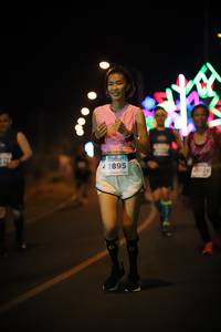 BIB: 2895, 026
                            <button type="button" onclick="openModal(15236886)" class="btn btn-primary btn-sm float-right btn-popup" data-toggle="modal" data-target=".modal-high-quality">
                        <i class="fas fa-shopping-cart"></i> Add to Cart
                    </button>
                                            <button type="button" onclick="isThisMe(15236886, true)" class="btn btn-success btn-sm float-right btn-popup btn-isme hidden" data-toggle="tooltip" data-placement="bottom" title="นี่คือรูปของคุณใช่ไหม คลิกที่นี่เพื่อเอาเข้าอัลบั้ม">
                        <i class="fas fa-plus"></i> Add to album
                    </button>
                    <button type="button" onclick="isThisMe(15236886, false)" class="btn btn-warning btn-sm float-right btn-popup btn-isnotme hidden">
                        <i class="fas fa-ban"></i> Remove from album
                    </button>