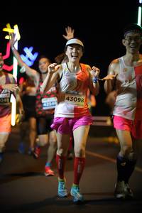 BIB: 43098, 049, 43546
                            <button type="button" onclick="openModal(14967968)" class="btn btn-primary btn-sm float-right btn-popup" data-toggle="modal" data-target=".modal-high-quality">
                        <i class="fas fa-shopping-cart"></i> Add to Cart
                    </button>
                                            <button type="button" onclick="isThisMe(14967968, true)" class="btn btn-success btn-sm float-right btn-popup btn-isme hidden" data-toggle="tooltip" data-placement="bottom" title="นี่คือรูปของคุณใช่ไหม คลิกที่นี่เพื่อเอาเข้าอัลบั้ม">
                        <i class="fas fa-plus"></i> Add to album
                    </button>
                    <button type="button" onclick="isThisMe(14967968, false)" class="btn btn-warning btn-sm float-right btn-popup btn-isnotme hidden">
                        <i class="fas fa-ban"></i> Remove from album
                    </button>