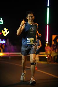 BIB: 42302
                            <button type="button" onclick="openModal(15153204)" class="btn btn-primary btn-sm float-right btn-popup" data-toggle="modal" data-target=".modal-high-quality">
                        <i class="fas fa-shopping-cart"></i> Add to Cart
                    </button>
                                            <button type="button" onclick="isThisMe(15153204, true)" class="btn btn-success btn-sm float-right btn-popup btn-isme hidden" data-toggle="tooltip" data-placement="bottom" title="นี่คือรูปของคุณใช่ไหม คลิกที่นี่เพื่อเอาเข้าอัลบั้ม">
                        <i class="fas fa-plus"></i> Add to album
                    </button>
                    <button type="button" onclick="isThisMe(15153204, false)" class="btn btn-warning btn-sm float-right btn-popup btn-isnotme hidden">
                        <i class="fas fa-ban"></i> Remove from album
                    </button>