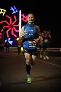 BIB: 410
                            <button type="button" onclick="openModal(15002958)" class="btn btn-primary btn-sm float-right btn-popup" data-toggle="modal" data-target=".modal-high-quality">
                        <i class="fas fa-shopping-cart"></i> Add to Cart
                    </button>
                                            <button type="button" onclick="isThisMe(15002958, true)" class="btn btn-success btn-sm float-right btn-popup btn-isme hidden" data-toggle="tooltip" data-placement="bottom" title="นี่คือรูปของคุณใช่ไหม คลิกที่นี่เพื่อเอาเข้าอัลบั้ม">
                        <i class="fas fa-plus"></i> Add to album
                    </button>
                    <button type="button" onclick="isThisMe(15002958, false)" class="btn btn-warning btn-sm float-right btn-popup btn-isnotme hidden">
                        <i class="fas fa-ban"></i> Remove from album
                    </button>