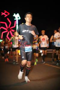 BIB: 40326
                            <button type="button" onclick="openModal(14982205)" class="btn btn-primary btn-sm float-right btn-popup" data-toggle="modal" data-target=".modal-high-quality">
                        <i class="fas fa-shopping-cart"></i> Add to Cart
                    </button>
                                            <button type="button" onclick="isThisMe(14982205, true)" class="btn btn-success btn-sm float-right btn-popup btn-isme hidden" data-toggle="tooltip" data-placement="bottom" title="นี่คือรูปของคุณใช่ไหม คลิกที่นี่เพื่อเอาเข้าอัลบั้ม">
                        <i class="fas fa-plus"></i> Add to album
                    </button>
                    <button type="button" onclick="isThisMe(14982205, false)" class="btn btn-warning btn-sm float-right btn-popup btn-isnotme hidden">
                        <i class="fas fa-ban"></i> Remove from album
                    </button>