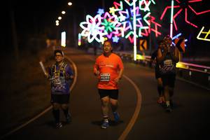 BIB: 46265, 372
                            <button type="button" onclick="openModal(15250420)" class="btn btn-primary btn-sm float-right btn-popup" data-toggle="modal" data-target=".modal-high-quality">
                        <i class="fas fa-shopping-cart"></i> Add to Cart
                    </button>
                                            <button type="button" onclick="isThisMe(15250420, true)" class="btn btn-success btn-sm float-right btn-popup btn-isme hidden" data-toggle="tooltip" data-placement="bottom" title="นี่คือรูปของคุณใช่ไหม คลิกที่นี่เพื่อเอาเข้าอัลบั้ม">
                        <i class="fas fa-plus"></i> Add to album
                    </button>
                    <button type="button" onclick="isThisMe(15250420, false)" class="btn btn-warning btn-sm float-right btn-popup btn-isnotme hidden">
                        <i class="fas fa-ban"></i> Remove from album
                    </button>