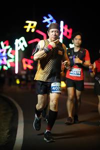 BIB: 40979, 407
                            <button type="button" onclick="openModal(15154812)" class="btn btn-primary btn-sm float-right btn-popup" data-toggle="modal" data-target=".modal-high-quality">
                        <i class="fas fa-shopping-cart"></i> Add to Cart
                    </button>
                                            <button type="button" onclick="isThisMe(15154812, true)" class="btn btn-success btn-sm float-right btn-popup btn-isme hidden" data-toggle="tooltip" data-placement="bottom" title="นี่คือรูปของคุณใช่ไหม คลิกที่นี่เพื่อเอาเข้าอัลบั้ม">
                        <i class="fas fa-plus"></i> Add to album
                    </button>
                    <button type="button" onclick="isThisMe(15154812, false)" class="btn btn-warning btn-sm float-right btn-popup btn-isnotme hidden">
                        <i class="fas fa-ban"></i> Remove from album
                    </button>