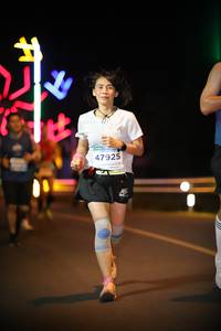 BIB: 47925
                            <button type="button" onclick="openModal(15154181)" class="btn btn-primary btn-sm float-right btn-popup" data-toggle="modal" data-target=".modal-high-quality">
                        <i class="fas fa-shopping-cart"></i> Add to Cart
                    </button>
                                            <button type="button" onclick="isThisMe(15154181, true)" class="btn btn-success btn-sm float-right btn-popup btn-isme hidden" data-toggle="tooltip" data-placement="bottom" title="นี่คือรูปของคุณใช่ไหม คลิกที่นี่เพื่อเอาเข้าอัลบั้ม">
                        <i class="fas fa-plus"></i> Add to album
                    </button>
                    <button type="button" onclick="isThisMe(15154181, false)" class="btn btn-warning btn-sm float-right btn-popup btn-isnotme hidden">
                        <i class="fas fa-ban"></i> Remove from album
                    </button>