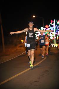 BIB: 799
                            <button type="button" onclick="openModal(14862035)" class="btn btn-primary btn-sm float-right btn-popup" data-toggle="modal" data-target=".modal-high-quality">
                        <i class="fas fa-shopping-cart"></i> Add to Cart
                    </button>
                                            <button type="button" onclick="isThisMe(14862035, true)" class="btn btn-success btn-sm float-right btn-popup btn-isme hidden" data-toggle="tooltip" data-placement="bottom" title="นี่คือรูปของคุณใช่ไหม คลิกที่นี่เพื่อเอาเข้าอัลบั้ม">
                        <i class="fas fa-plus"></i> Add to album
                    </button>
                    <button type="button" onclick="isThisMe(14862035, false)" class="btn btn-warning btn-sm float-right btn-popup btn-isnotme hidden">
                        <i class="fas fa-ban"></i> Remove from album
                    </button>