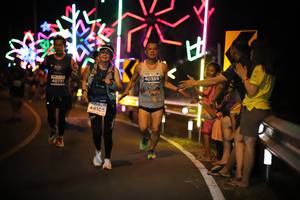 BIB: 40389, 40731, 4810
                            <button type="button" onclick="openModal(14840124)" class="btn btn-primary btn-sm float-right btn-popup" data-toggle="modal" data-target=".modal-high-quality">
                        <i class="fas fa-shopping-cart"></i> Add to Cart
                    </button>
                                            <button type="button" onclick="isThisMe(14840124, true)" class="btn btn-success btn-sm float-right btn-popup btn-isme hidden" data-toggle="tooltip" data-placement="bottom" title="นี่คือรูปของคุณใช่ไหม คลิกที่นี่เพื่อเอาเข้าอัลบั้ม">
                        <i class="fas fa-plus"></i> Add to album
                    </button>
                    <button type="button" onclick="isThisMe(14840124, false)" class="btn btn-warning btn-sm float-right btn-popup btn-isnotme hidden">
                        <i class="fas fa-ban"></i> Remove from album
                    </button>