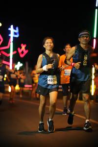 BIB: 4805
                            <button type="button" onclick="openModal(15180843)" class="btn btn-primary btn-sm float-right btn-popup" data-toggle="modal" data-target=".modal-high-quality">
                        <i class="fas fa-shopping-cart"></i> Add to Cart
                    </button>
                                            <button type="button" onclick="isThisMe(15180843, true)" class="btn btn-success btn-sm float-right btn-popup btn-isme hidden" data-toggle="tooltip" data-placement="bottom" title="นี่คือรูปของคุณใช่ไหม คลิกที่นี่เพื่อเอาเข้าอัลบั้ม">
                        <i class="fas fa-plus"></i> Add to album
                    </button>
                    <button type="button" onclick="isThisMe(15180843, false)" class="btn btn-warning btn-sm float-right btn-popup btn-isnotme hidden">
                        <i class="fas fa-ban"></i> Remove from album
                    </button>