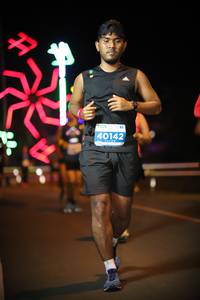 BIB: 40142
                            <button type="button" onclick="openModal(15182873)" class="btn btn-primary btn-sm float-right btn-popup" data-toggle="modal" data-target=".modal-high-quality">
                        <i class="fas fa-shopping-cart"></i> Add to Cart
                    </button>
                                            <button type="button" onclick="isThisMe(15182873, true)" class="btn btn-success btn-sm float-right btn-popup btn-isme hidden" data-toggle="tooltip" data-placement="bottom" title="นี่คือรูปของคุณใช่ไหม คลิกที่นี่เพื่อเอาเข้าอัลบั้ม">
                        <i class="fas fa-plus"></i> Add to album
                    </button>
                    <button type="button" onclick="isThisMe(15182873, false)" class="btn btn-warning btn-sm float-right btn-popup btn-isnotme hidden">
                        <i class="fas fa-ban"></i> Remove from album
                    </button>