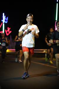 BIB: 
                            <button type="button" onclick="openModal(15072397)" class="btn btn-primary btn-sm float-right btn-popup" data-toggle="modal" data-target=".modal-high-quality">
                        <i class="fas fa-shopping-cart"></i> Add to Cart
                    </button>
                                            <button type="button" onclick="isThisMe(15072397, true)" class="btn btn-success btn-sm float-right btn-popup btn-isme hidden" data-toggle="tooltip" data-placement="bottom" title="นี่คือรูปของคุณใช่ไหม คลิกที่นี่เพื่อเอาเข้าอัลบั้ม">
                        <i class="fas fa-plus"></i> Add to album
                    </button>
                    <button type="button" onclick="isThisMe(15072397, false)" class="btn btn-warning btn-sm float-right btn-popup btn-isnotme hidden">
                        <i class="fas fa-ban"></i> Remove from album
                    </button>