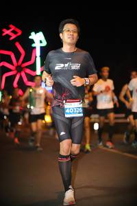 BIB: 40326
                            <button type="button" onclick="openModal(14981977)" class="btn btn-primary btn-sm float-right btn-popup" data-toggle="modal" data-target=".modal-high-quality">
                        <i class="fas fa-shopping-cart"></i> Add to Cart
                    </button>
                                            <button type="button" onclick="isThisMe(14981977, true)" class="btn btn-success btn-sm float-right btn-popup btn-isme hidden" data-toggle="tooltip" data-placement="bottom" title="นี่คือรูปของคุณใช่ไหม คลิกที่นี่เพื่อเอาเข้าอัลบั้ม">
                        <i class="fas fa-plus"></i> Add to album
                    </button>
                    <button type="button" onclick="isThisMe(14981977, false)" class="btn btn-warning btn-sm float-right btn-popup btn-isnotme hidden">
                        <i class="fas fa-ban"></i> Remove from album
                    </button>