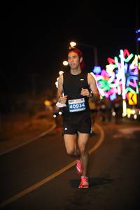 BIB: 40934
                            <button type="button" onclick="openModal(14760483)" class="btn btn-primary btn-sm float-right btn-popup" data-toggle="modal" data-target=".modal-high-quality">
                        <i class="fas fa-shopping-cart"></i> Add to Cart
                    </button>
                                            <button type="button" onclick="isThisMe(14760483, true)" class="btn btn-success btn-sm float-right btn-popup btn-isme hidden" data-toggle="tooltip" data-placement="bottom" title="นี่คือรูปของคุณใช่ไหม คลิกที่นี่เพื่อเอาเข้าอัลบั้ม">
                        <i class="fas fa-plus"></i> Add to album
                    </button>
                    <button type="button" onclick="isThisMe(14760483, false)" class="btn btn-warning btn-sm float-right btn-popup btn-isnotme hidden">
                        <i class="fas fa-ban"></i> Remove from album
                    </button>