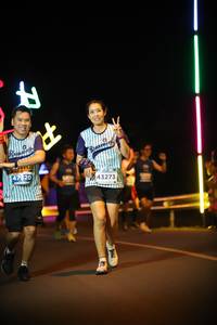 BIB: 47320, 43273
                            <button type="button" onclick="openModal(15227554)" class="btn btn-primary btn-sm float-right btn-popup" data-toggle="modal" data-target=".modal-high-quality">
                        <i class="fas fa-shopping-cart"></i> Add to Cart
                    </button>
                                            <button type="button" onclick="isThisMe(15227554, true)" class="btn btn-success btn-sm float-right btn-popup btn-isme hidden" data-toggle="tooltip" data-placement="bottom" title="นี่คือรูปของคุณใช่ไหม คลิกที่นี่เพื่อเอาเข้าอัลบั้ม">
                        <i class="fas fa-plus"></i> Add to album
                    </button>
                    <button type="button" onclick="isThisMe(15227554, false)" class="btn btn-warning btn-sm float-right btn-popup btn-isnotme hidden">
                        <i class="fas fa-ban"></i> Remove from album
                    </button>