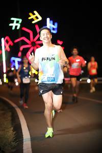 BIB: 101
                            <button type="button" onclick="openModal(14938588)" class="btn btn-primary btn-sm float-right btn-popup" data-toggle="modal" data-target=".modal-high-quality">
                        <i class="fas fa-shopping-cart"></i> Add to Cart
                    </button>
                                            <button type="button" onclick="isThisMe(14938588, true)" class="btn btn-success btn-sm float-right btn-popup btn-isme hidden" data-toggle="tooltip" data-placement="bottom" title="นี่คือรูปของคุณใช่ไหม คลิกที่นี่เพื่อเอาเข้าอัลบั้ม">
                        <i class="fas fa-plus"></i> Add to album
                    </button>
                    <button type="button" onclick="isThisMe(14938588, false)" class="btn btn-warning btn-sm float-right btn-popup btn-isnotme hidden">
                        <i class="fas fa-ban"></i> Remove from album
                    </button>