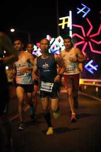 BIB: 0907, 45864
                            <button type="button" onclick="openModal(14761767)" class="btn btn-primary btn-sm float-right btn-popup" data-toggle="modal" data-target=".modal-high-quality">
                        <i class="fas fa-shopping-cart"></i> Add to Cart
                    </button>
                                            <button type="button" onclick="isThisMe(14761767, true)" class="btn btn-success btn-sm float-right btn-popup btn-isme hidden" data-toggle="tooltip" data-placement="bottom" title="นี่คือรูปของคุณใช่ไหม คลิกที่นี่เพื่อเอาเข้าอัลบั้ม">
                        <i class="fas fa-plus"></i> Add to album
                    </button>
                    <button type="button" onclick="isThisMe(14761767, false)" class="btn btn-warning btn-sm float-right btn-popup btn-isnotme hidden">
                        <i class="fas fa-ban"></i> Remove from album
                    </button>