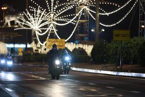 BIB: 
                            <button type="button" onclick="openModal(13739657)" class="btn btn-primary btn-sm float-right btn-popup" data-toggle="modal" data-target=".modal-high-quality">
                        <i class="fas fa-shopping-cart"></i> Add to Cart
                    </button>
                                            <button type="button" onclick="isThisMe(13739657, true)" class="btn btn-success btn-sm float-right btn-popup btn-isme hidden" data-toggle="tooltip" data-placement="bottom" title="นี่คือรูปของคุณใช่ไหม คลิกที่นี่เพื่อเอาเข้าอัลบั้ม">
                        <i class="fas fa-plus"></i> Add to album
                    </button>
                    <button type="button" onclick="isThisMe(13739657, false)" class="btn btn-warning btn-sm float-right btn-popup btn-isnotme hidden">
                        <i class="fas fa-ban"></i> Remove from album
                    </button>