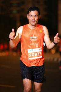 BIB: 2021, 20837
                            <button type="button" onclick="openModal(14172557)" class="btn btn-primary btn-sm float-right btn-popup" data-toggle="modal" data-target=".modal-high-quality">
                        <i class="fas fa-shopping-cart"></i> Add to Cart
                    </button>
                                            <button type="button" onclick="isThisMe(14172557, true)" class="btn btn-success btn-sm float-right btn-popup btn-isme hidden" data-toggle="tooltip" data-placement="bottom" title="นี่คือรูปของคุณใช่ไหม คลิกที่นี่เพื่อเอาเข้าอัลบั้ม">
                        <i class="fas fa-plus"></i> Add to album
                    </button>
                    <button type="button" onclick="isThisMe(14172557, false)" class="btn btn-warning btn-sm float-right btn-popup btn-isnotme hidden">
                        <i class="fas fa-ban"></i> Remove from album
                    </button>
