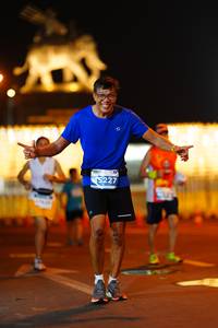 BIB: 5227
                            <button type="button" onclick="openModal(14068105)" class="btn btn-primary btn-sm float-right btn-popup" data-toggle="modal" data-target=".modal-high-quality">
                        <i class="fas fa-shopping-cart"></i> Add to Cart
                    </button>
                                            <button type="button" onclick="isThisMe(14068105, true)" class="btn btn-success btn-sm float-right btn-popup btn-isme hidden" data-toggle="tooltip" data-placement="bottom" title="นี่คือรูปของคุณใช่ไหม คลิกที่นี่เพื่อเอาเข้าอัลบั้ม">
                        <i class="fas fa-plus"></i> Add to album
                    </button>
                    <button type="button" onclick="isThisMe(14068105, false)" class="btn btn-warning btn-sm float-right btn-popup btn-isnotme hidden">
                        <i class="fas fa-ban"></i> Remove from album
                    </button>