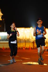 BIB: 42047
                            <button type="button" onclick="openModal(14061096)" class="btn btn-primary btn-sm float-right btn-popup" data-toggle="modal" data-target=".modal-high-quality">
                        <i class="fas fa-shopping-cart"></i> Add to Cart
                    </button>
                                            <button type="button" onclick="isThisMe(14061096, true)" class="btn btn-success btn-sm float-right btn-popup btn-isme hidden" data-toggle="tooltip" data-placement="bottom" title="นี่คือรูปของคุณใช่ไหม คลิกที่นี่เพื่อเอาเข้าอัลบั้ม">
                        <i class="fas fa-plus"></i> Add to album
                    </button>
                    <button type="button" onclick="isThisMe(14061096, false)" class="btn btn-warning btn-sm float-right btn-popup btn-isnotme hidden">
                        <i class="fas fa-ban"></i> Remove from album
                    </button>
