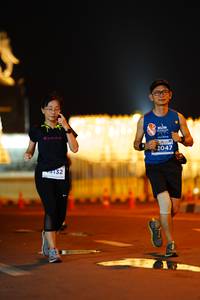 BIB: 2047, 132
                            <button type="button" onclick="openModal(14061317)" class="btn btn-primary btn-sm float-right btn-popup" data-toggle="modal" data-target=".modal-high-quality">
                        <i class="fas fa-shopping-cart"></i> Add to Cart
                    </button>
                                            <button type="button" onclick="isThisMe(14061317, true)" class="btn btn-success btn-sm float-right btn-popup btn-isme hidden" data-toggle="tooltip" data-placement="bottom" title="นี่คือรูปของคุณใช่ไหม คลิกที่นี่เพื่อเอาเข้าอัลบั้ม">
                        <i class="fas fa-plus"></i> Add to album
                    </button>
                    <button type="button" onclick="isThisMe(14061317, false)" class="btn btn-warning btn-sm float-right btn-popup btn-isnotme hidden">
                        <i class="fas fa-ban"></i> Remove from album
                    </button>