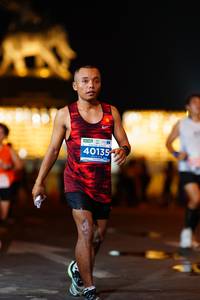 BIB: 40135
                            <button type="button" onclick="openModal(14113725)" class="btn btn-primary btn-sm float-right btn-popup" data-toggle="modal" data-target=".modal-high-quality">
                        <i class="fas fa-shopping-cart"></i> Add to Cart
                    </button>
                                            <button type="button" onclick="isThisMe(14113725, true)" class="btn btn-success btn-sm float-right btn-popup btn-isme hidden" data-toggle="tooltip" data-placement="bottom" title="นี่คือรูปของคุณใช่ไหม คลิกที่นี่เพื่อเอาเข้าอัลบั้ม">
                        <i class="fas fa-plus"></i> Add to album
                    </button>
                    <button type="button" onclick="isThisMe(14113725, false)" class="btn btn-warning btn-sm float-right btn-popup btn-isnotme hidden">
                        <i class="fas fa-ban"></i> Remove from album
                    </button>