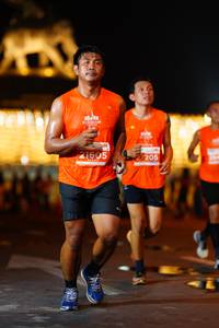BIB: 21605, 205
                            <button type="button" onclick="openModal(14113761)" class="btn btn-primary btn-sm float-right btn-popup" data-toggle="modal" data-target=".modal-high-quality">
                        <i class="fas fa-shopping-cart"></i> Add to Cart
                    </button>
                                            <button type="button" onclick="isThisMe(14113761, true)" class="btn btn-success btn-sm float-right btn-popup btn-isme hidden" data-toggle="tooltip" data-placement="bottom" title="นี่คือรูปของคุณใช่ไหม คลิกที่นี่เพื่อเอาเข้าอัลบั้ม">
                        <i class="fas fa-plus"></i> Add to album
                    </button>
                    <button type="button" onclick="isThisMe(14113761, false)" class="btn btn-warning btn-sm float-right btn-popup btn-isnotme hidden">
                        <i class="fas fa-ban"></i> Remove from album
                    </button>