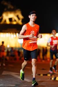 BIB: 21133
                            <button type="button" onclick="openModal(14102943)" class="btn btn-primary btn-sm float-right btn-popup" data-toggle="modal" data-target=".modal-high-quality">
                        <i class="fas fa-shopping-cart"></i> Add to Cart
                    </button>
                                            <button type="button" onclick="isThisMe(14102943, true)" class="btn btn-success btn-sm float-right btn-popup btn-isme hidden" data-toggle="tooltip" data-placement="bottom" title="นี่คือรูปของคุณใช่ไหม คลิกที่นี่เพื่อเอาเข้าอัลบั้ม">
                        <i class="fas fa-plus"></i> Add to album
                    </button>
                    <button type="button" onclick="isThisMe(14102943, false)" class="btn btn-warning btn-sm float-right btn-popup btn-isnotme hidden">
                        <i class="fas fa-ban"></i> Remove from album
                    </button>