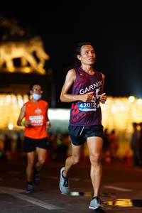 BIB: 42012
                            <button type="button" onclick="openModal(14104179)" class="btn btn-primary btn-sm float-right btn-popup" data-toggle="modal" data-target=".modal-high-quality">
                        <i class="fas fa-shopping-cart"></i> Add to Cart
                    </button>
                                            <button type="button" onclick="isThisMe(14104179, true)" class="btn btn-success btn-sm float-right btn-popup btn-isme hidden" data-toggle="tooltip" data-placement="bottom" title="นี่คือรูปของคุณใช่ไหม คลิกที่นี่เพื่อเอาเข้าอัลบั้ม">
                        <i class="fas fa-plus"></i> Add to album
                    </button>
                    <button type="button" onclick="isThisMe(14104179, false)" class="btn btn-warning btn-sm float-right btn-popup btn-isnotme hidden">
                        <i class="fas fa-ban"></i> Remove from album
                    </button>