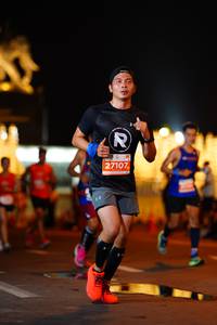BIB: 27107
                            <button type="button" onclick="openModal(14122252)" class="btn btn-primary btn-sm float-right btn-popup" data-toggle="modal" data-target=".modal-high-quality">
                        <i class="fas fa-shopping-cart"></i> Add to Cart
                    </button>
                                            <button type="button" onclick="isThisMe(14122252, true)" class="btn btn-success btn-sm float-right btn-popup btn-isme hidden" data-toggle="tooltip" data-placement="bottom" title="นี่คือรูปของคุณใช่ไหม คลิกที่นี่เพื่อเอาเข้าอัลบั้ม">
                        <i class="fas fa-plus"></i> Add to album
                    </button>
                    <button type="button" onclick="isThisMe(14122252, false)" class="btn btn-warning btn-sm float-right btn-popup btn-isnotme hidden">
                        <i class="fas fa-ban"></i> Remove from album
                    </button>
