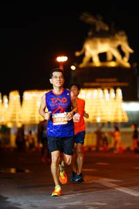 BIB: 20234, 078
                            <button type="button" onclick="openModal(14116327)" class="btn btn-primary btn-sm float-right btn-popup" data-toggle="modal" data-target=".modal-high-quality">
                        <i class="fas fa-shopping-cart"></i> Add to Cart
                    </button>
                                            <button type="button" onclick="isThisMe(14116327, true)" class="btn btn-success btn-sm float-right btn-popup btn-isme hidden" data-toggle="tooltip" data-placement="bottom" title="นี่คือรูปของคุณใช่ไหม คลิกที่นี่เพื่อเอาเข้าอัลบั้ม">
                        <i class="fas fa-plus"></i> Add to album
                    </button>
                    <button type="button" onclick="isThisMe(14116327, false)" class="btn btn-warning btn-sm float-right btn-popup btn-isnotme hidden">
                        <i class="fas fa-ban"></i> Remove from album
                    </button>