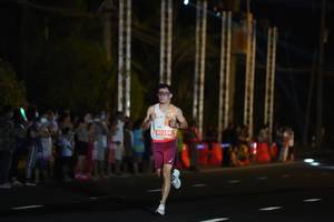 BIB: 20299
                            <button type="button" onclick="openModal(14286039)" class="btn btn-primary btn-sm float-right btn-popup" data-toggle="modal" data-target=".modal-high-quality">
                        <i class="fas fa-shopping-cart"></i> Add to Cart
                    </button>
                                            <button type="button" onclick="isThisMe(14286039, true)" class="btn btn-success btn-sm float-right btn-popup btn-isme hidden" data-toggle="tooltip" data-placement="bottom" title="นี่คือรูปของคุณใช่ไหม คลิกที่นี่เพื่อเอาเข้าอัลบั้ม">
                        <i class="fas fa-plus"></i> Add to album
                    </button>
                    <button type="button" onclick="isThisMe(14286039, false)" class="btn btn-warning btn-sm float-right btn-popup btn-isnotme hidden">
                        <i class="fas fa-ban"></i> Remove from album
                    </button>