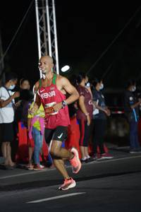 BIB: 2027
                            <button type="button" onclick="openModal(14292488)" class="btn btn-primary btn-sm float-right btn-popup" data-toggle="modal" data-target=".modal-high-quality">
                        <i class="fas fa-shopping-cart"></i> Add to Cart
                    </button>
                                            <button type="button" onclick="isThisMe(14292488, true)" class="btn btn-success btn-sm float-right btn-popup btn-isme hidden" data-toggle="tooltip" data-placement="bottom" title="นี่คือรูปของคุณใช่ไหม คลิกที่นี่เพื่อเอาเข้าอัลบั้ม">
                        <i class="fas fa-plus"></i> Add to album
                    </button>
                    <button type="button" onclick="isThisMe(14292488, false)" class="btn btn-warning btn-sm float-right btn-popup btn-isnotme hidden">
                        <i class="fas fa-ban"></i> Remove from album
                    </button>