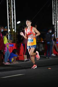 BIB: 42117
                            <button type="button" onclick="openModal(14305016)" class="btn btn-primary btn-sm float-right btn-popup" data-toggle="modal" data-target=".modal-high-quality">
                        <i class="fas fa-shopping-cart"></i> Add to Cart
                    </button>
                                            <button type="button" onclick="isThisMe(14305016, true)" class="btn btn-success btn-sm float-right btn-popup btn-isme hidden" data-toggle="tooltip" data-placement="bottom" title="นี่คือรูปของคุณใช่ไหม คลิกที่นี่เพื่อเอาเข้าอัลบั้ม">
                        <i class="fas fa-plus"></i> Add to album
                    </button>
                    <button type="button" onclick="isThisMe(14305016, false)" class="btn btn-warning btn-sm float-right btn-popup btn-isnotme hidden">
                        <i class="fas fa-ban"></i> Remove from album
                    </button>