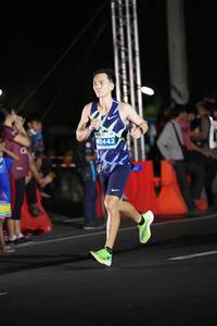 BIB: 40442
                            <button type="button" onclick="openModal(14268106)" class="btn btn-primary btn-sm float-right btn-popup" data-toggle="modal" data-target=".modal-high-quality">
                        <i class="fas fa-shopping-cart"></i> Add to Cart
                    </button>
                                            <button type="button" onclick="isThisMe(14268106, true)" class="btn btn-success btn-sm float-right btn-popup btn-isme hidden" data-toggle="tooltip" data-placement="bottom" title="นี่คือรูปของคุณใช่ไหม คลิกที่นี่เพื่อเอาเข้าอัลบั้ม">
                        <i class="fas fa-plus"></i> Add to album
                    </button>
                    <button type="button" onclick="isThisMe(14268106, false)" class="btn btn-warning btn-sm float-right btn-popup btn-isnotme hidden">
                        <i class="fas fa-ban"></i> Remove from album
                    </button>