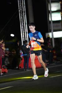 BIB: 430
                            <button type="button" onclick="openModal(14310374)" class="btn btn-primary btn-sm float-right btn-popup" data-toggle="modal" data-target=".modal-high-quality">
                        <i class="fas fa-shopping-cart"></i> Add to Cart
                    </button>
                                            <button type="button" onclick="isThisMe(14310374, true)" class="btn btn-success btn-sm float-right btn-popup btn-isme hidden" data-toggle="tooltip" data-placement="bottom" title="นี่คือรูปของคุณใช่ไหม คลิกที่นี่เพื่อเอาเข้าอัลบั้ม">
                        <i class="fas fa-plus"></i> Add to album
                    </button>
                    <button type="button" onclick="isThisMe(14310374, false)" class="btn btn-warning btn-sm float-right btn-popup btn-isnotme hidden">
                        <i class="fas fa-ban"></i> Remove from album
                    </button>