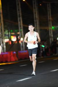 BIB: 264
                            <button type="button" onclick="openModal(14333097)" class="btn btn-primary btn-sm float-right btn-popup" data-toggle="modal" data-target=".modal-high-quality">
                        <i class="fas fa-shopping-cart"></i> Add to Cart
                    </button>
                                            <button type="button" onclick="isThisMe(14333097, true)" class="btn btn-success btn-sm float-right btn-popup btn-isme hidden" data-toggle="tooltip" data-placement="bottom" title="นี่คือรูปของคุณใช่ไหม คลิกที่นี่เพื่อเอาเข้าอัลบั้ม">
                        <i class="fas fa-plus"></i> Add to album
                    </button>
                    <button type="button" onclick="isThisMe(14333097, false)" class="btn btn-warning btn-sm float-right btn-popup btn-isnotme hidden">
                        <i class="fas fa-ban"></i> Remove from album
                    </button>