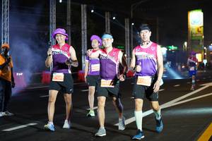 BIB: 270, 7020, 2687
                            <button type="button" onclick="openModal(14249098)" class="btn btn-primary btn-sm float-right btn-popup" data-toggle="modal" data-target=".modal-high-quality">
                        <i class="fas fa-shopping-cart"></i> Add to Cart
                    </button>
                                            <button type="button" onclick="isThisMe(14249098, true)" class="btn btn-success btn-sm float-right btn-popup btn-isme hidden" data-toggle="tooltip" data-placement="bottom" title="นี่คือรูปของคุณใช่ไหม คลิกที่นี่เพื่อเอาเข้าอัลบั้ม">
                        <i class="fas fa-plus"></i> Add to album
                    </button>
                    <button type="button" onclick="isThisMe(14249098, false)" class="btn btn-warning btn-sm float-right btn-popup btn-isnotme hidden">
                        <i class="fas fa-ban"></i> Remove from album
                    </button>