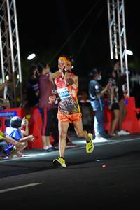 BIB: 0898
                            <button type="button" onclick="openModal(14287703)" class="btn btn-primary btn-sm float-right btn-popup" data-toggle="modal" data-target=".modal-high-quality">
                        <i class="fas fa-shopping-cart"></i> Add to Cart
                    </button>
                                            <button type="button" onclick="isThisMe(14287703, true)" class="btn btn-success btn-sm float-right btn-popup btn-isme hidden" data-toggle="tooltip" data-placement="bottom" title="นี่คือรูปของคุณใช่ไหม คลิกที่นี่เพื่อเอาเข้าอัลบั้ม">
                        <i class="fas fa-plus"></i> Add to album
                    </button>
                    <button type="button" onclick="isThisMe(14287703, false)" class="btn btn-warning btn-sm float-right btn-popup btn-isnotme hidden">
                        <i class="fas fa-ban"></i> Remove from album
                    </button>