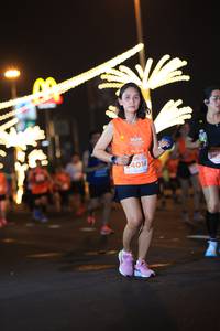 BIB: 4014
                            <button type="button" onclick="openModal(13945285)" class="btn btn-primary btn-sm float-right btn-popup" data-toggle="modal" data-target=".modal-high-quality">
                        <i class="fas fa-shopping-cart"></i> Add to Cart
                    </button>
                                            <button type="button" onclick="isThisMe(13945285, true)" class="btn btn-success btn-sm float-right btn-popup btn-isme hidden" data-toggle="tooltip" data-placement="bottom" title="นี่คือรูปของคุณใช่ไหม คลิกที่นี่เพื่อเอาเข้าอัลบั้ม">
                        <i class="fas fa-plus"></i> Add to album
                    </button>
                    <button type="button" onclick="isThisMe(13945285, false)" class="btn btn-warning btn-sm float-right btn-popup btn-isnotme hidden">
                        <i class="fas fa-ban"></i> Remove from album
                    </button>