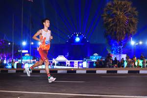 BIB: 450
                            <button type="button" onclick="openModal(13773257)" class="btn btn-primary btn-sm float-right btn-popup" data-toggle="modal" data-target=".modal-high-quality">
                        <i class="fas fa-shopping-cart"></i> Add to Cart
                    </button>
                                            <button type="button" onclick="isThisMe(13773257, true)" class="btn btn-success btn-sm float-right btn-popup btn-isme hidden" data-toggle="tooltip" data-placement="bottom" title="นี่คือรูปของคุณใช่ไหม คลิกที่นี่เพื่อเอาเข้าอัลบั้ม">
                        <i class="fas fa-plus"></i> Add to album
                    </button>
                    <button type="button" onclick="isThisMe(13773257, false)" class="btn btn-warning btn-sm float-right btn-popup btn-isnotme hidden">
                        <i class="fas fa-ban"></i> Remove from album
                    </button>