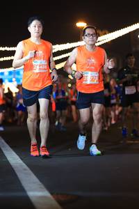 BIB: 26488, 20778
                            <button type="button" onclick="openModal(14599505)" class="btn btn-primary btn-sm float-right btn-popup" data-toggle="modal" data-target=".modal-high-quality">
                        <i class="fas fa-shopping-cart"></i> Add to Cart
                    </button>
                                            <button type="button" onclick="isThisMe(14599505, true)" class="btn btn-success btn-sm float-right btn-popup btn-isme hidden" data-toggle="tooltip" data-placement="bottom" title="นี่คือรูปของคุณใช่ไหม คลิกที่นี่เพื่อเอาเข้าอัลบั้ม">
                        <i class="fas fa-plus"></i> Add to album
                    </button>
                    <button type="button" onclick="isThisMe(14599505, false)" class="btn btn-warning btn-sm float-right btn-popup btn-isnotme hidden">
                        <i class="fas fa-ban"></i> Remove from album
                    </button>